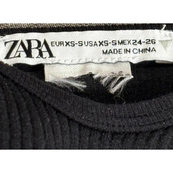Zara Ribbed Scoop Neck Crop Tops Set Of 2 Black & White XS-S Stretchy Fitted Sty - Picture 4 of 11